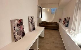 Myhome Boni Deluxe Milan